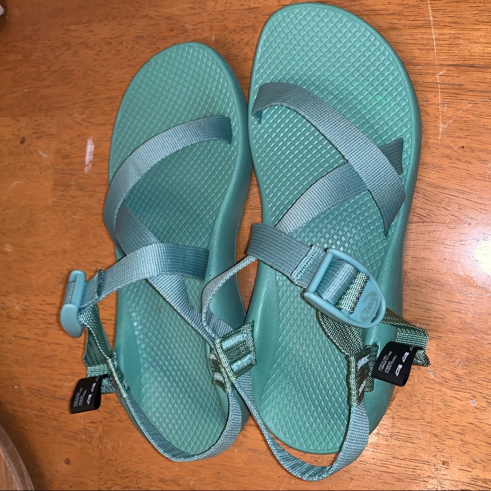 Chaco Z/1 Chromatic Sandals Sz 9